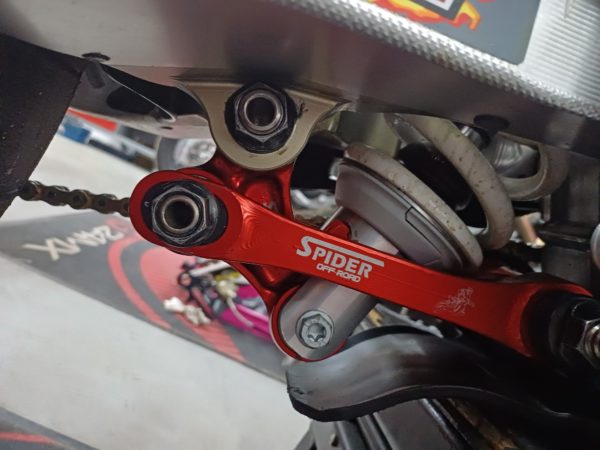 Spider offroad adjustable linkage for the KTm smr450 and Husqvarna FS450 supermoto bike